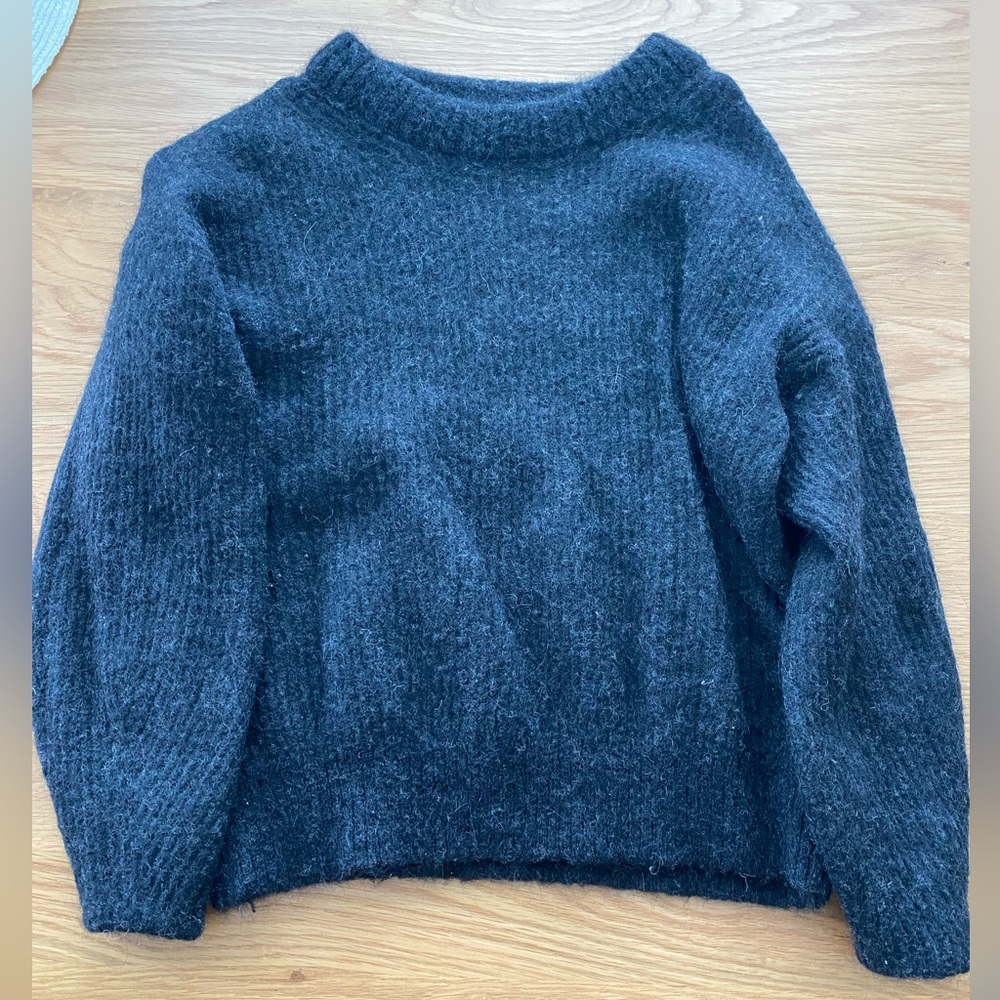 Everlane black alpaca sweater